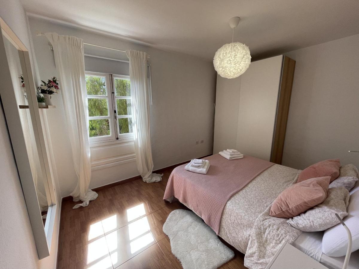 Beautiful 3 Bd. In La Laguna Centre Apartment La Laguna (Tenerife)